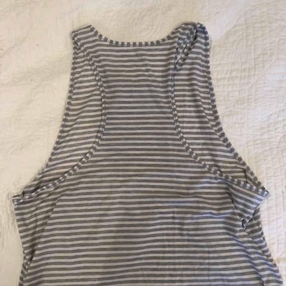 Athleta Workout Tank - Picture 4 of 4